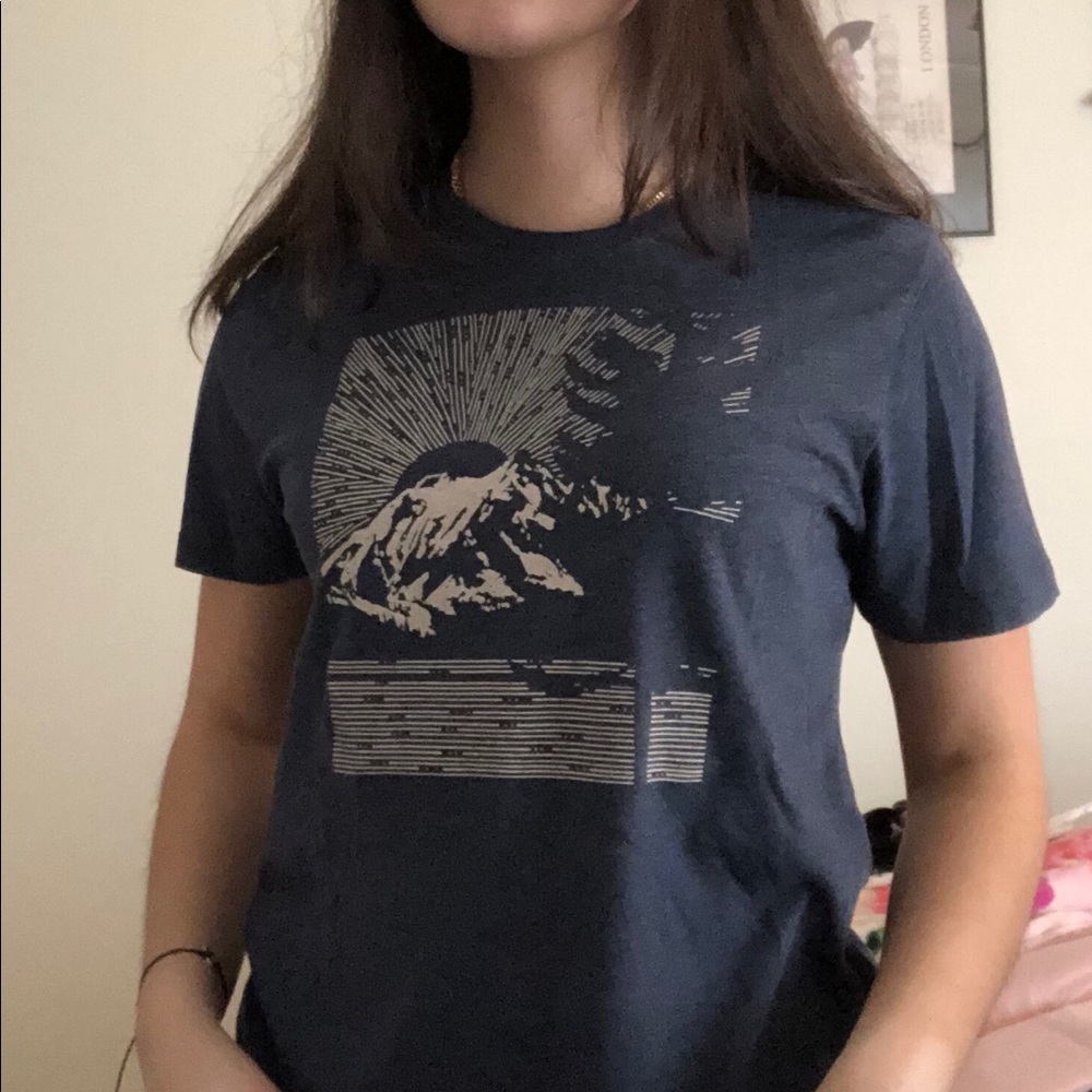 Basic nature tee